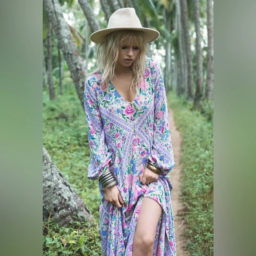 SPELL & The Gypsy Babushka Mary Kate Gown lavender oversized fit with bra - Picture 2 of 14